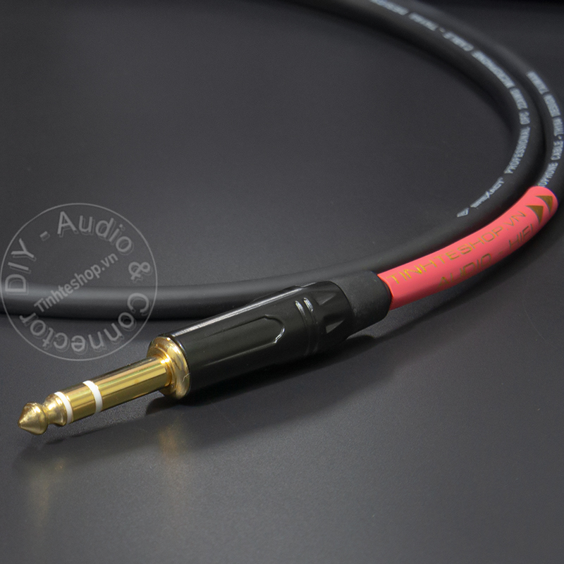 TRS 1/4 to XLR male audio cable