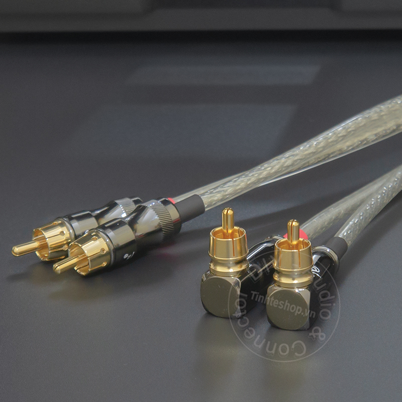 1 pair of AV audio cords with perpendicular plugs