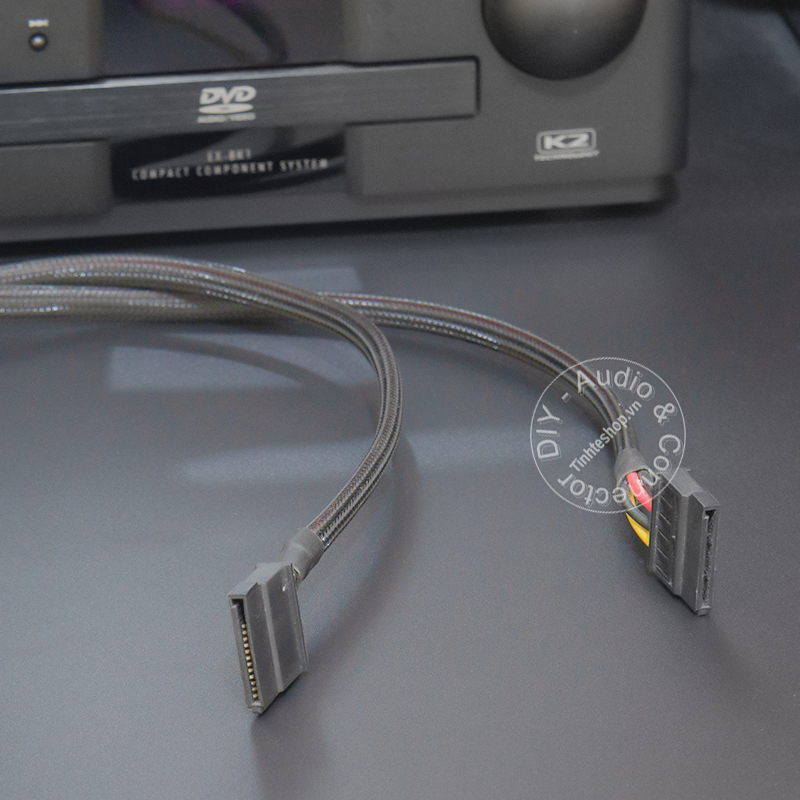 4pin molex to 2 SATA power cable