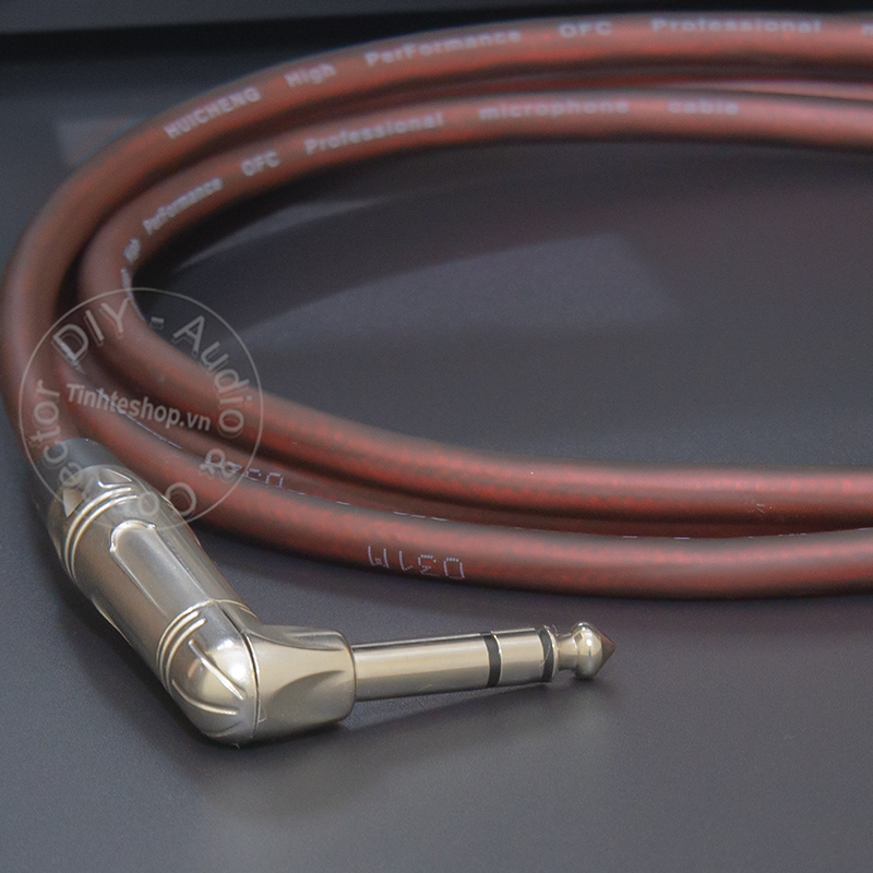 1/4 TRS to RCA cable