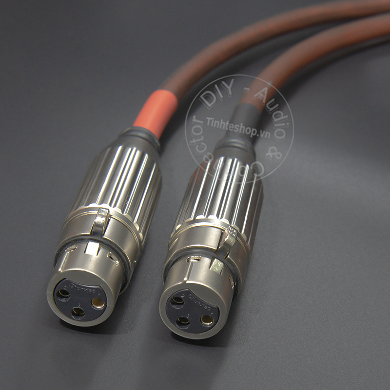 RCA to XLR female cable 2 wire