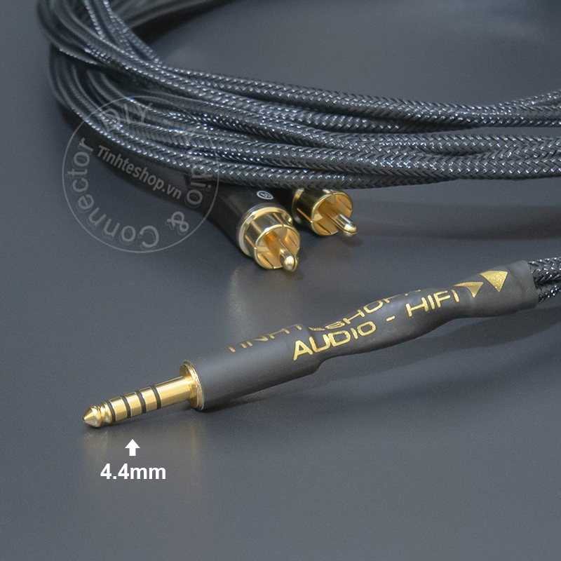 4.4mm to 2 3.5mm mono R-L audio balanced audio cable for small speakers or headphones