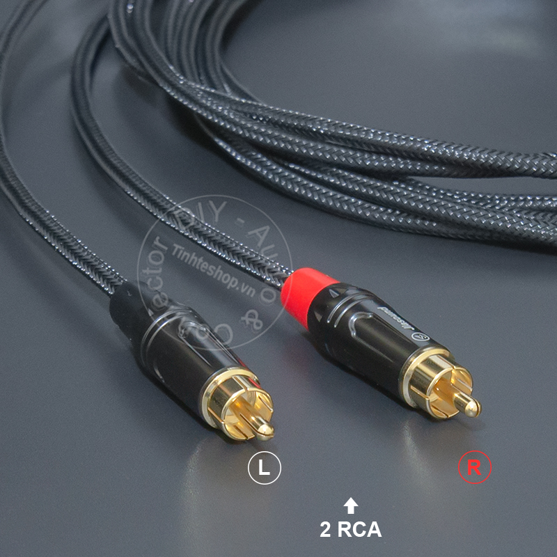 4.4mm to 2 RCA balanced audio cable suitable for monitor speakers in 2 different positions