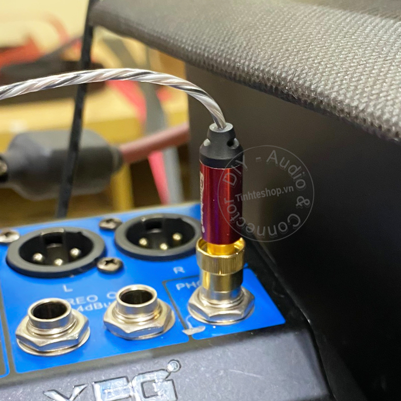 6.35mm to 3.5mm female stereo converter