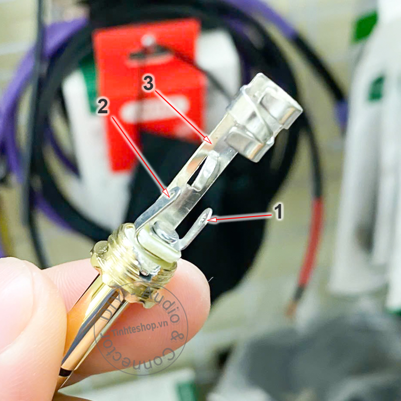 6.35mm 3-pole TRS audio plug