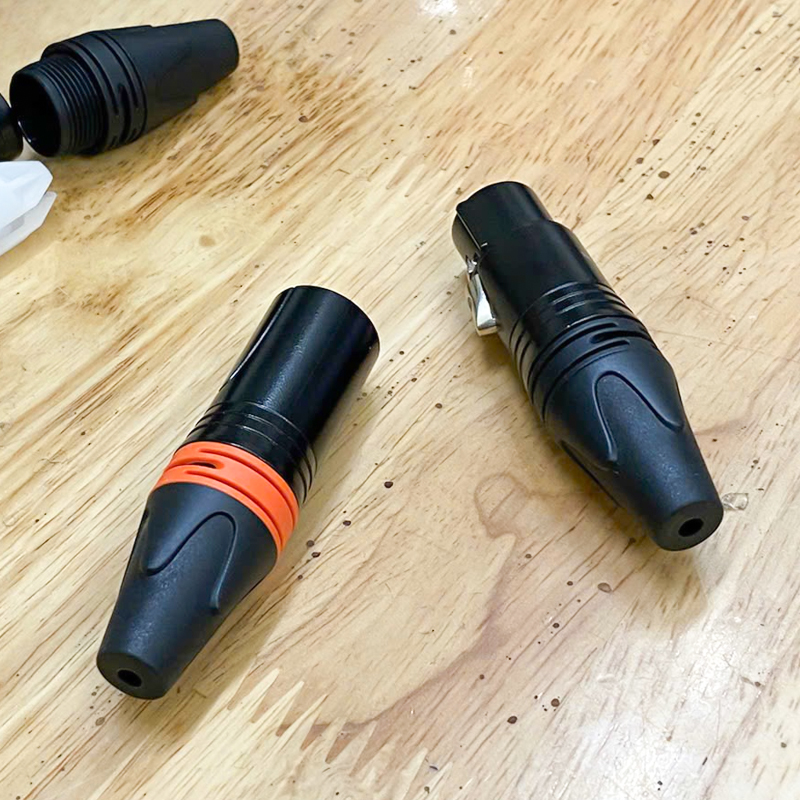 Female 3-pin XLR cable connector