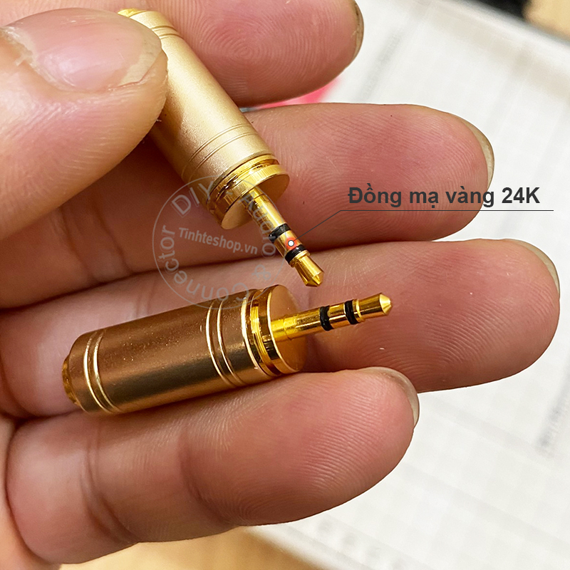 24K gold plated copper 2.5mm to 3.5mm stereo audio converter