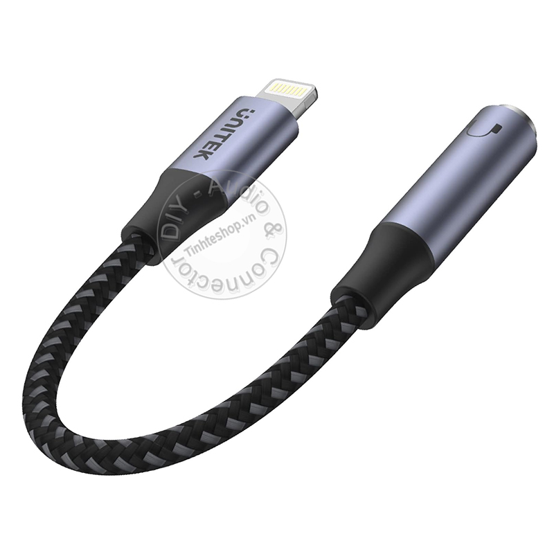 Convert from Apple iPhone iPad Lightning to 3.5mm female DAC 48KHz 16bit