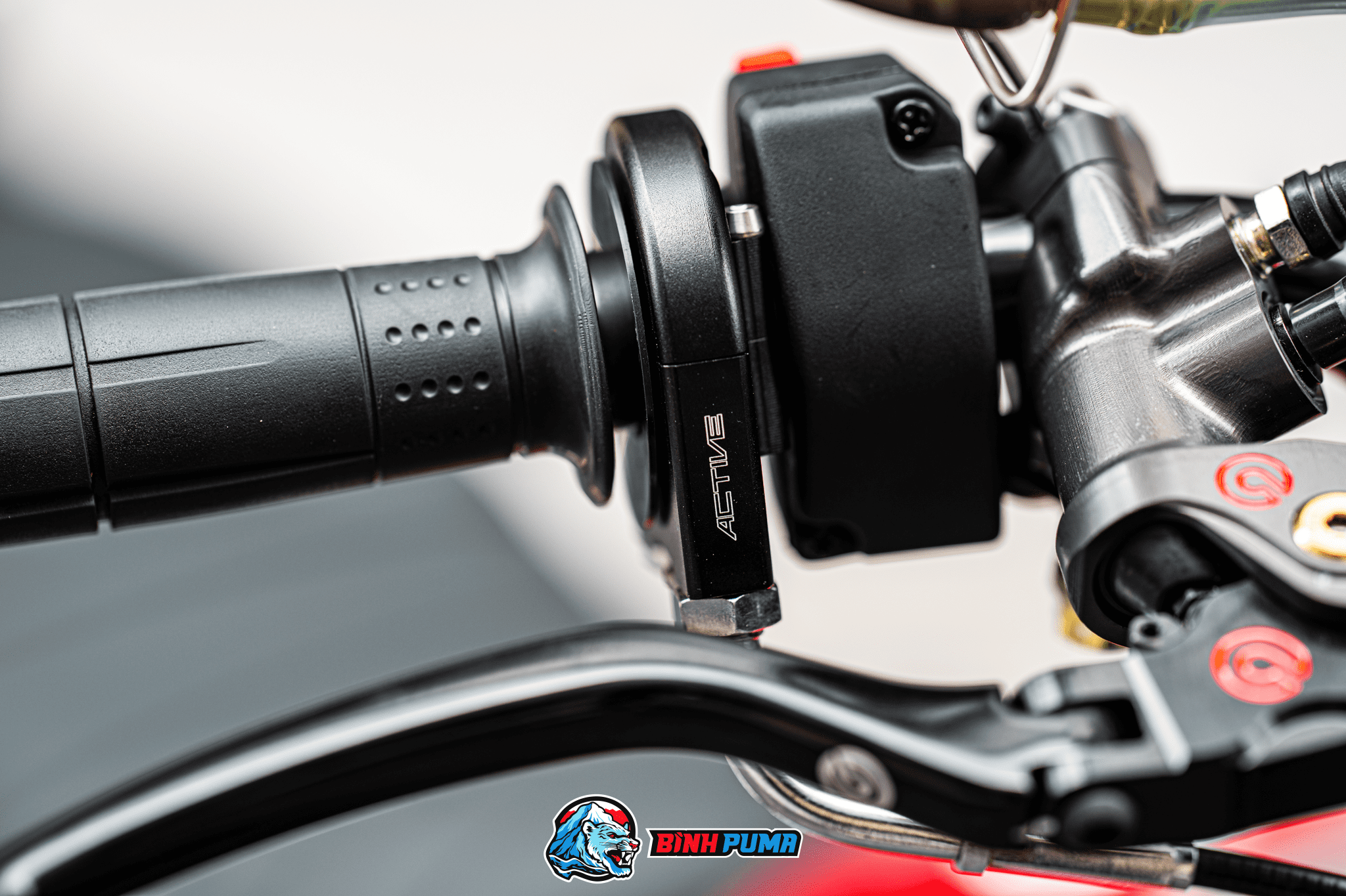 Cùm tăng ACTIVE Type 3 không dây ga màu đen