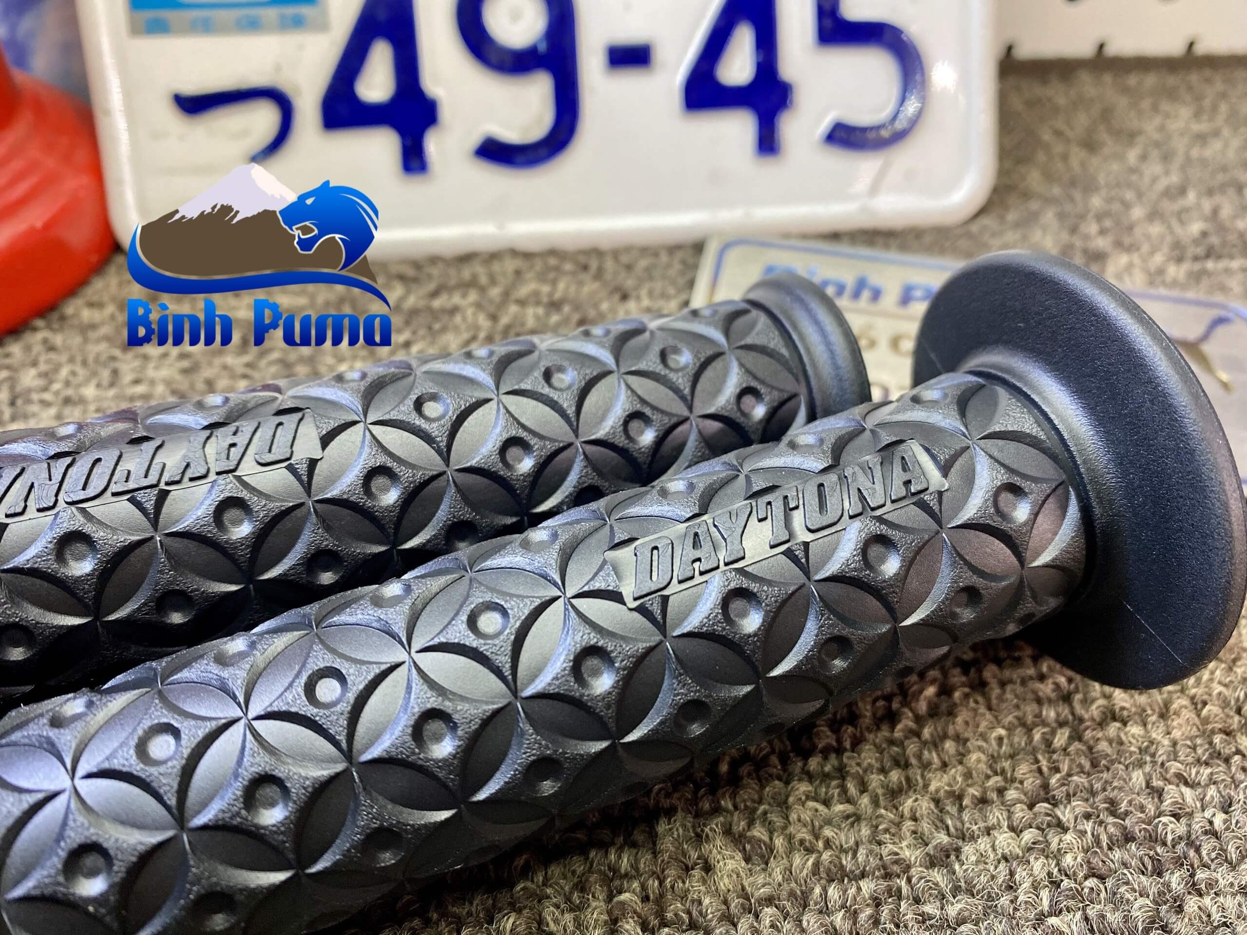 Bao Tay DAYTONA Mẫu Đồng Tiền