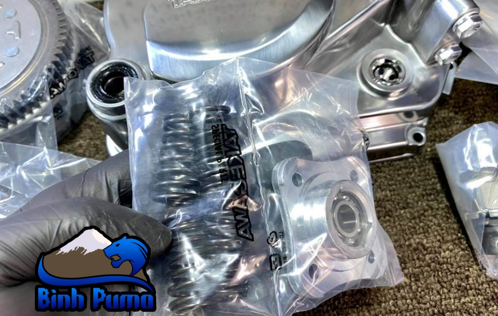 Bộ Nắp Nồi Và Nồi Ướt Takegawa