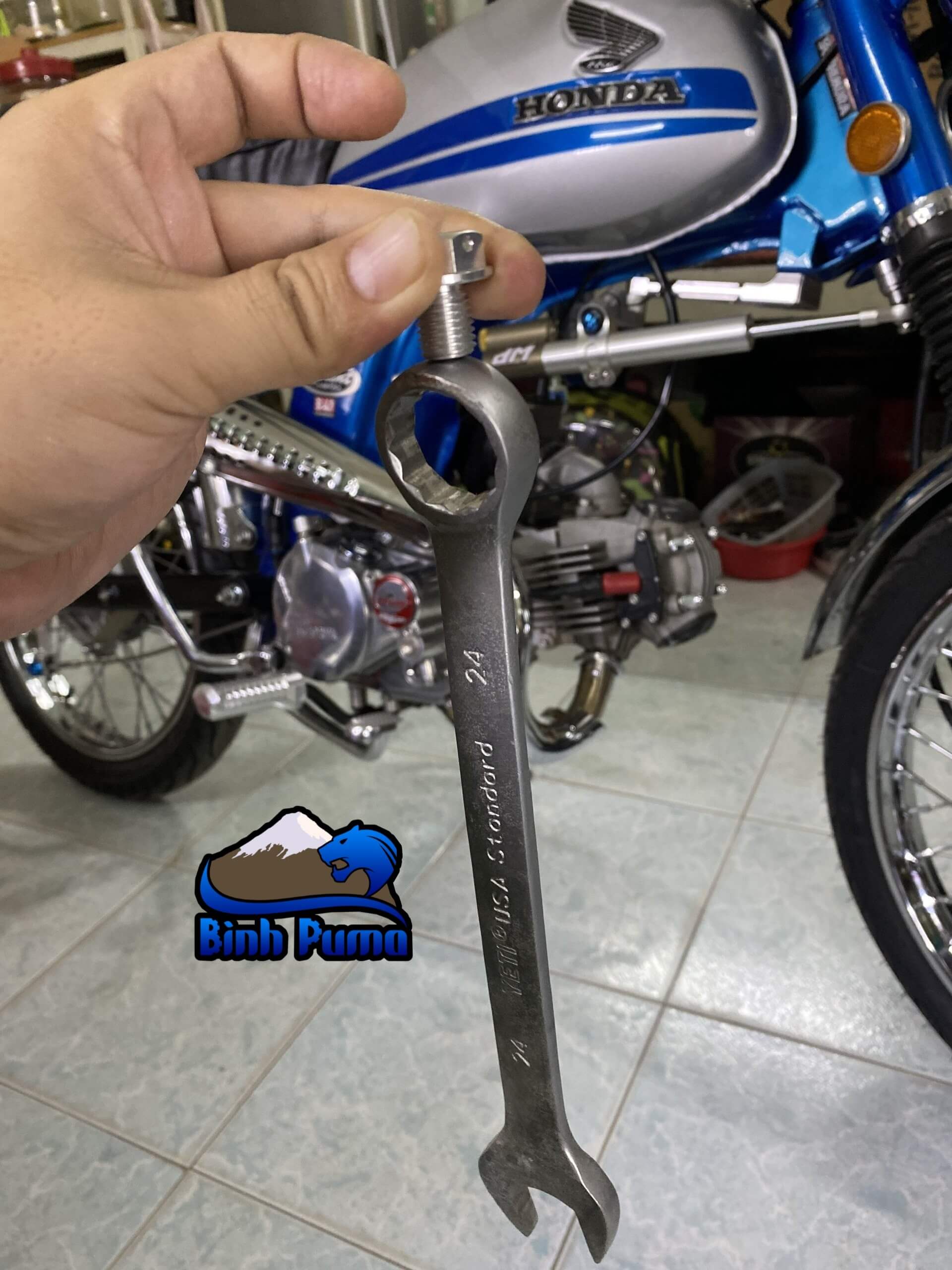ỐC XẢ NHỚT NAM CHÂM MAD MAX