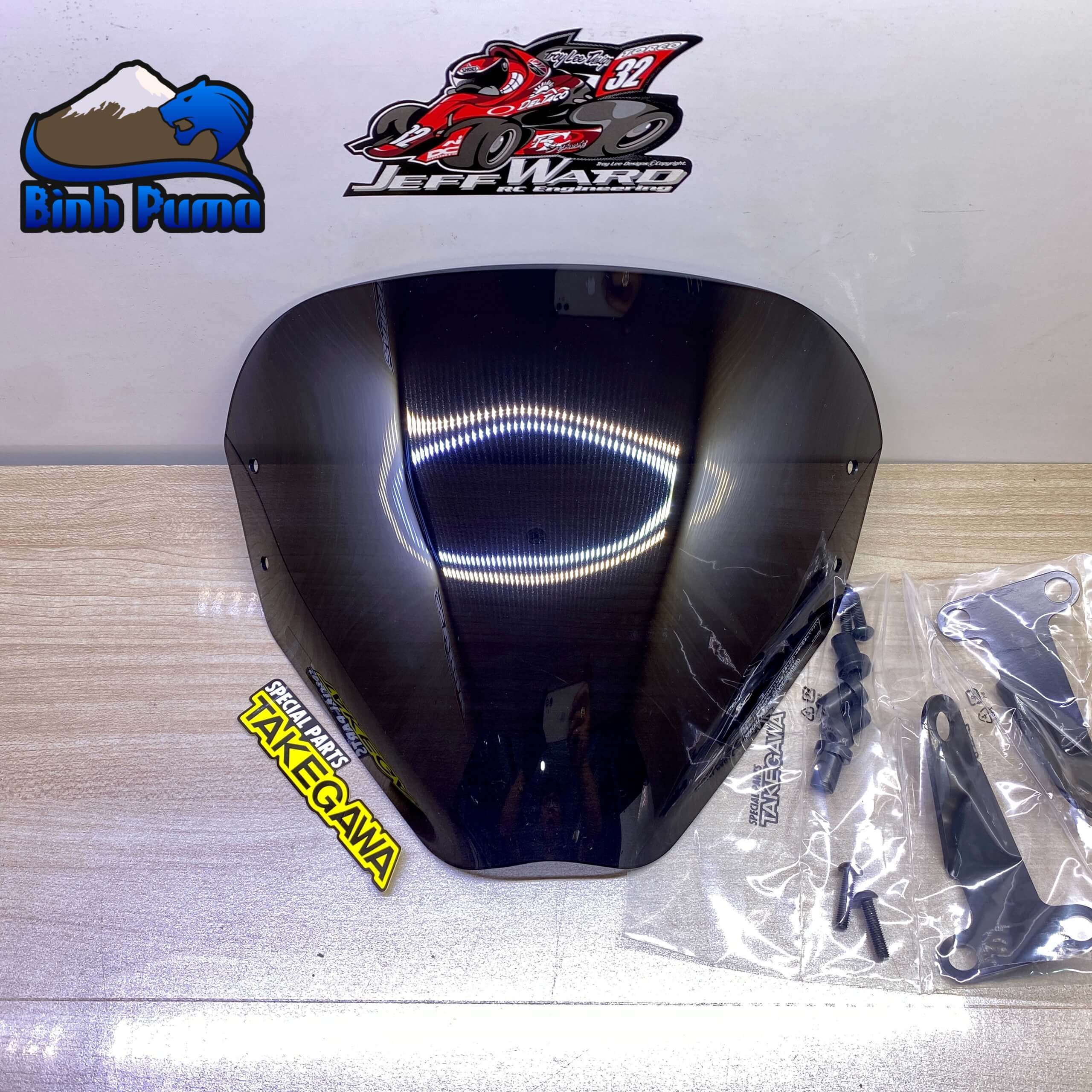 Kính Chắn Gió CUB125