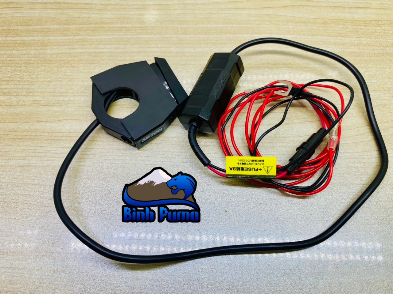 Bộ Cùm Cộng Nguồn Sạc Điện Thoại Daytona
