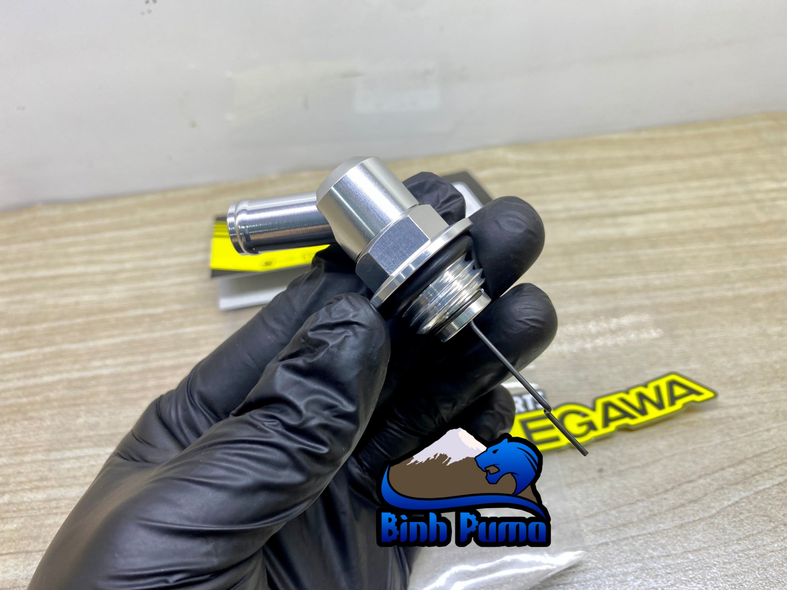 Nắp Nhớt Thông Hơi Máy Takegawa