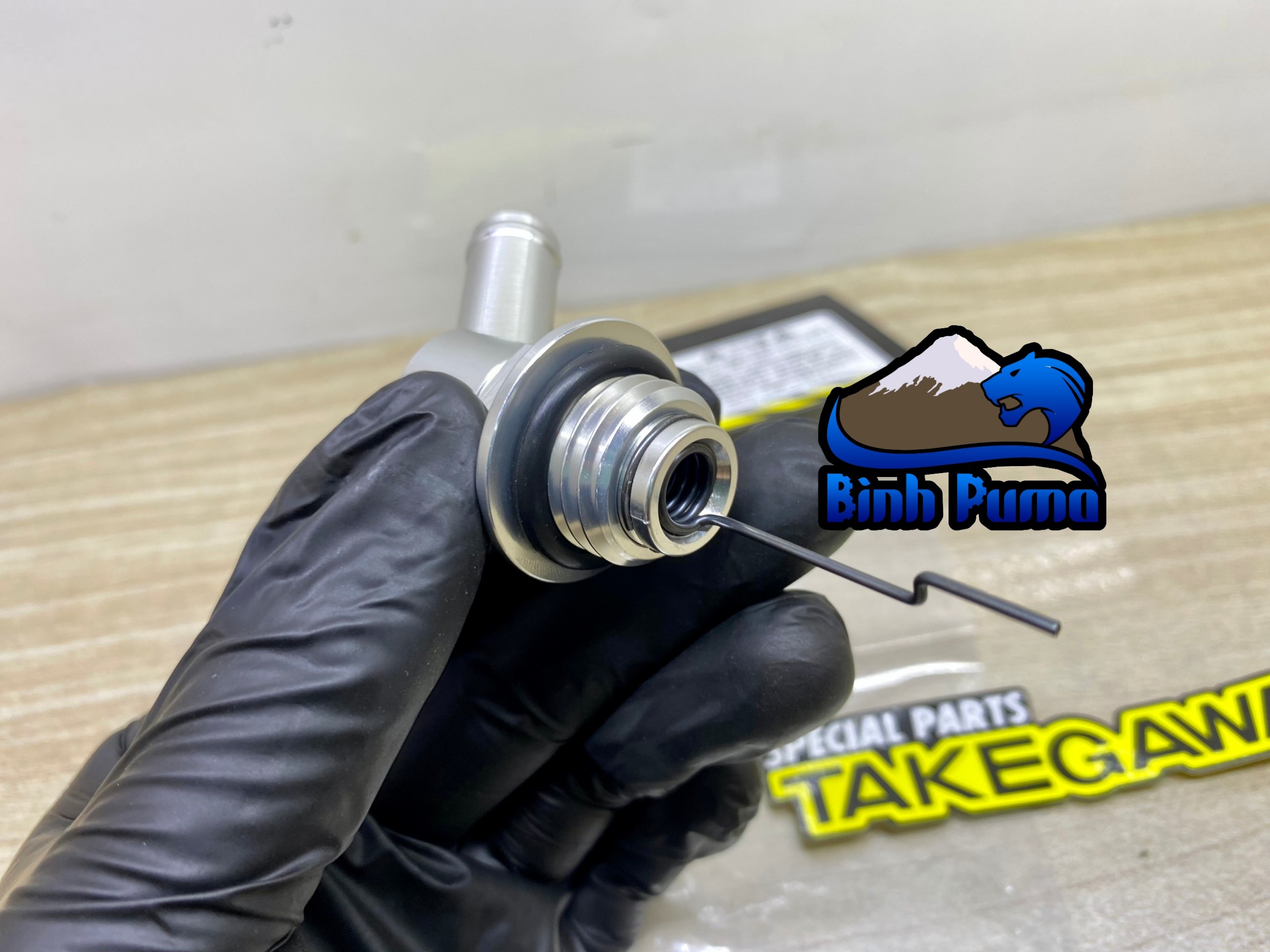 Nắp Nhớt Thông Hơi Máy Takegawa