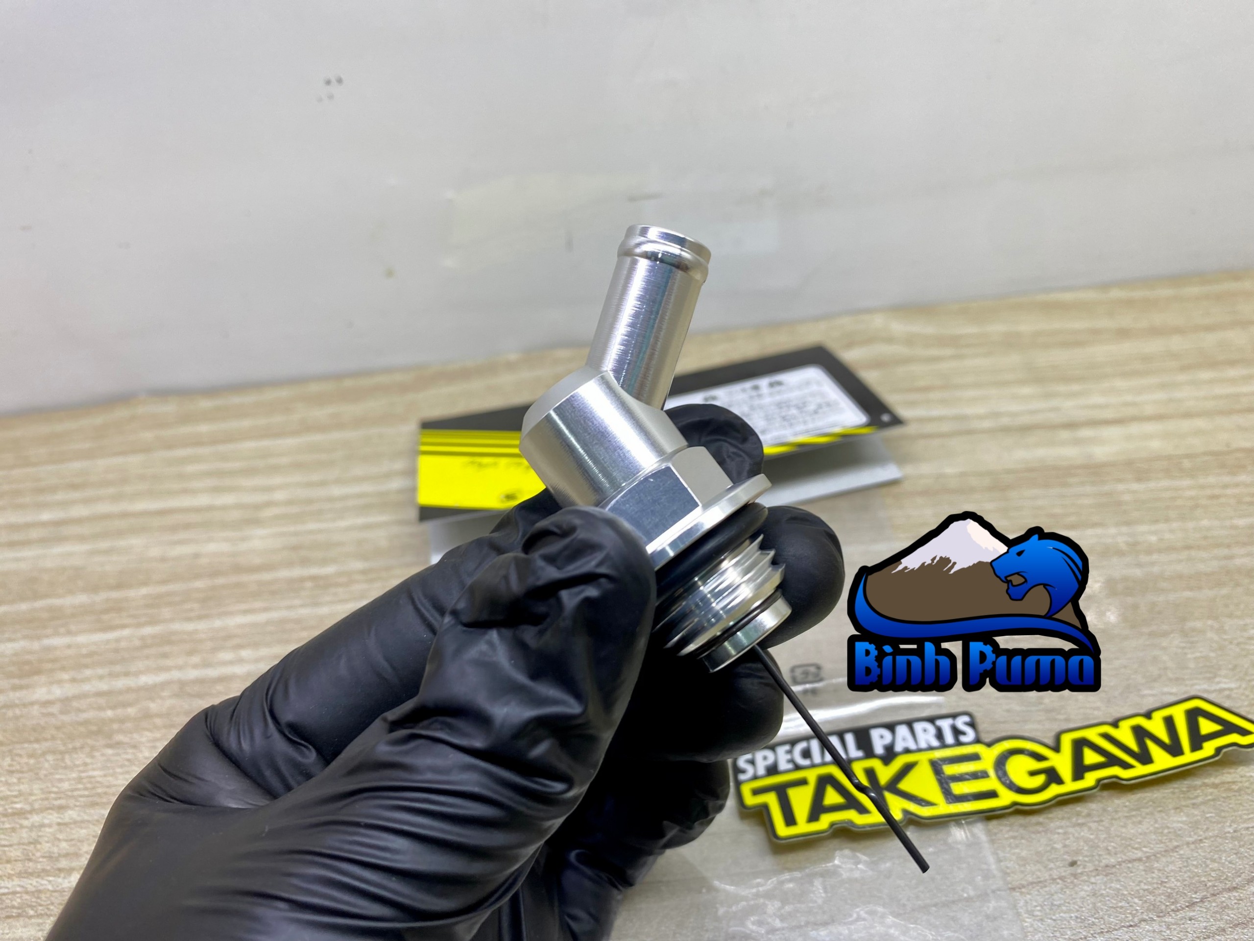 Nắp Nhớt Thông Hơi Máy Takegawa