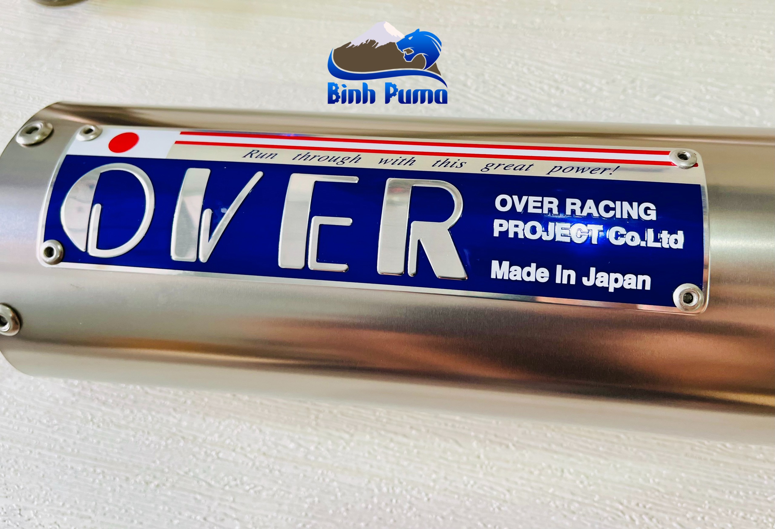 Pô Over Racing Titan Limited