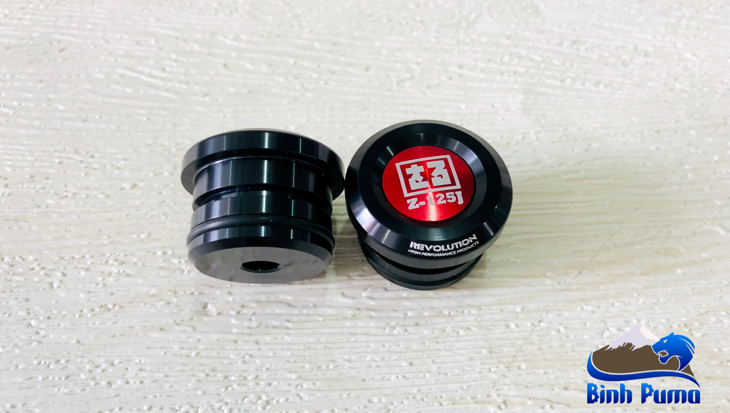 Ốc trang trí khung sườn REVOLUTION dành cho Monkey 125.