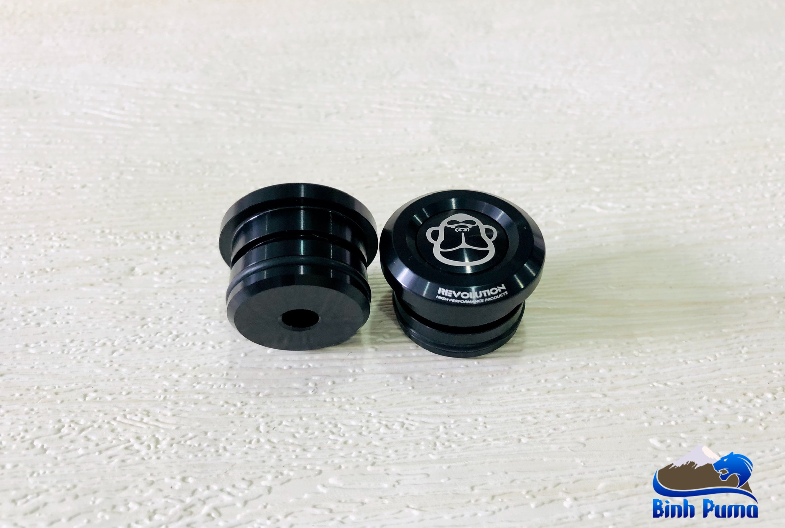 Ốc trang trí khung sườn REVOLUTION dành cho Monkey 125.