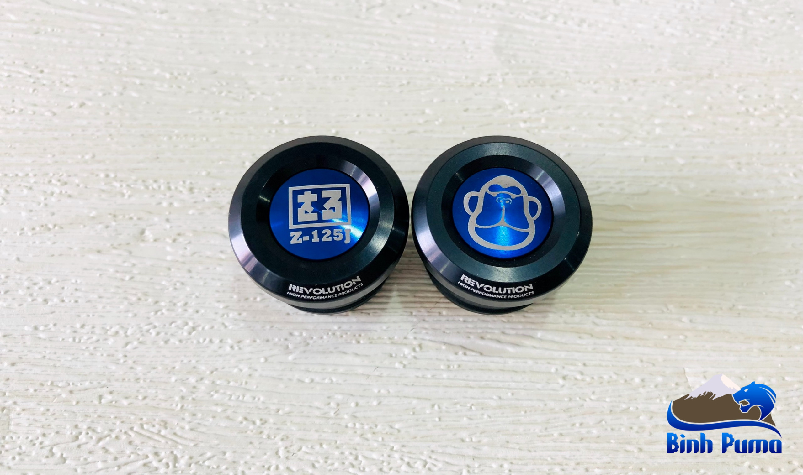 Ốc trang trí khung sườn REVOLUTION dành cho Monkey 125.