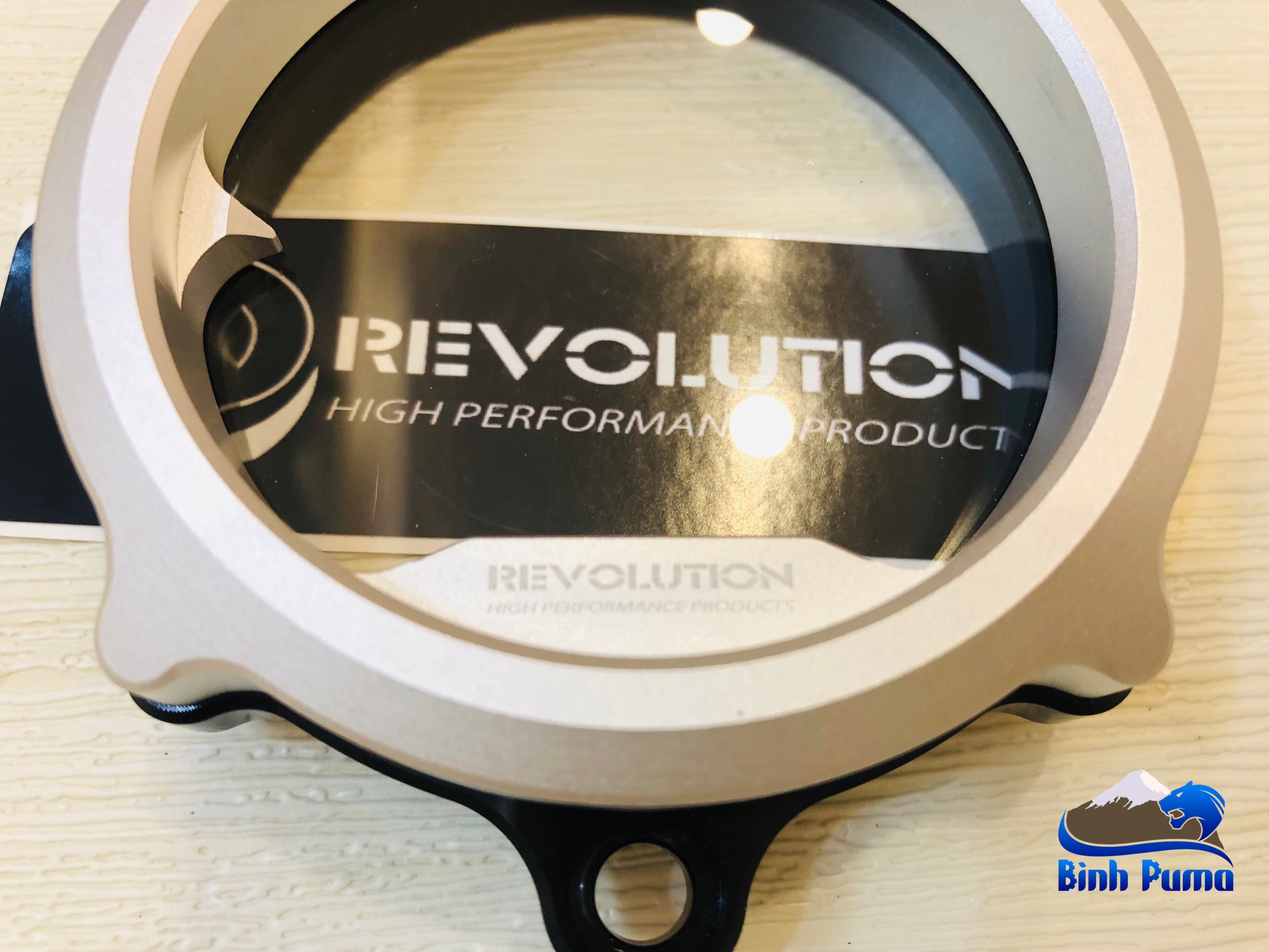Nắp đầu bò REVOLUTION Thailand.