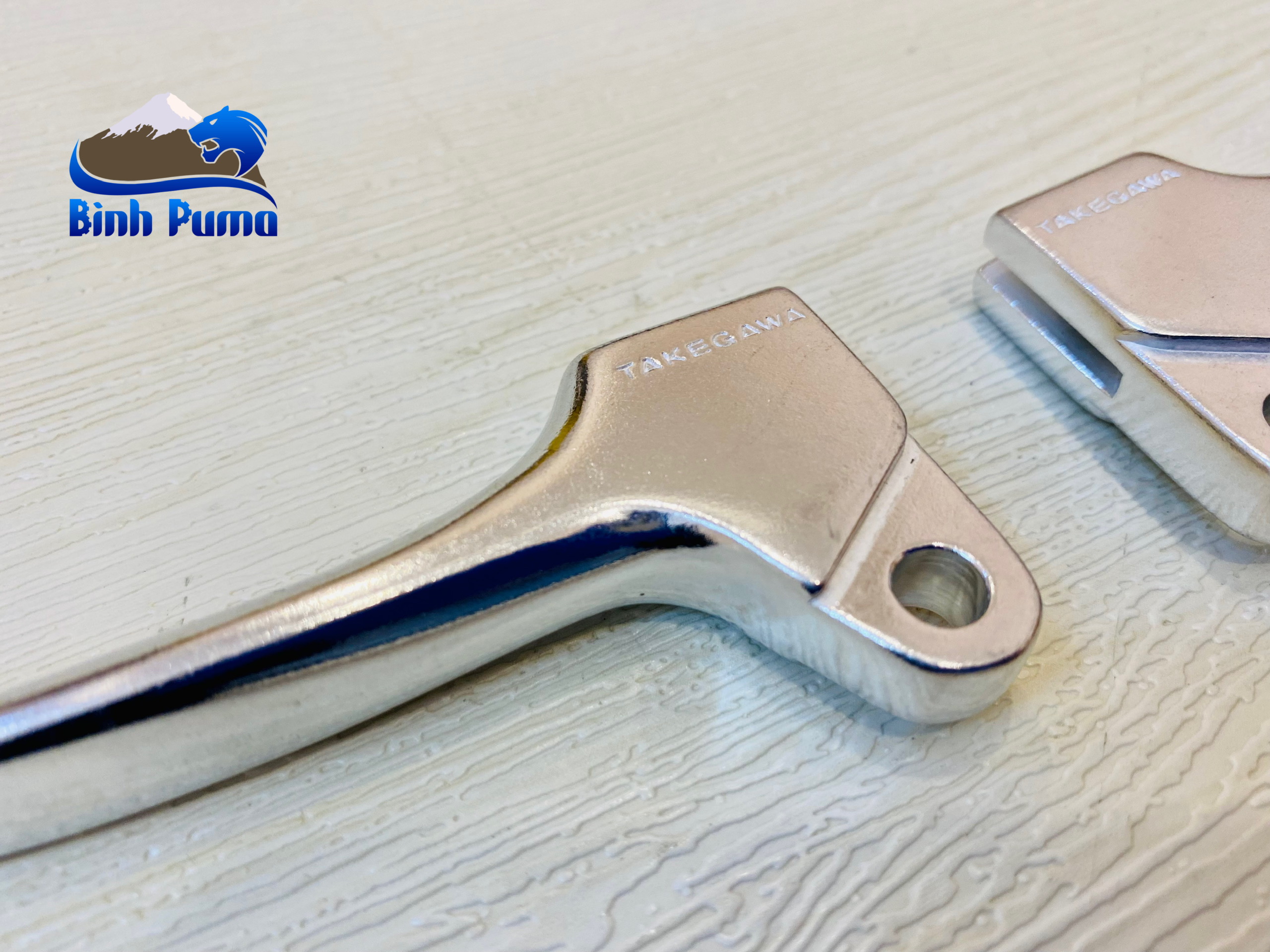 CẶP TAY THẮNG XI MỜ