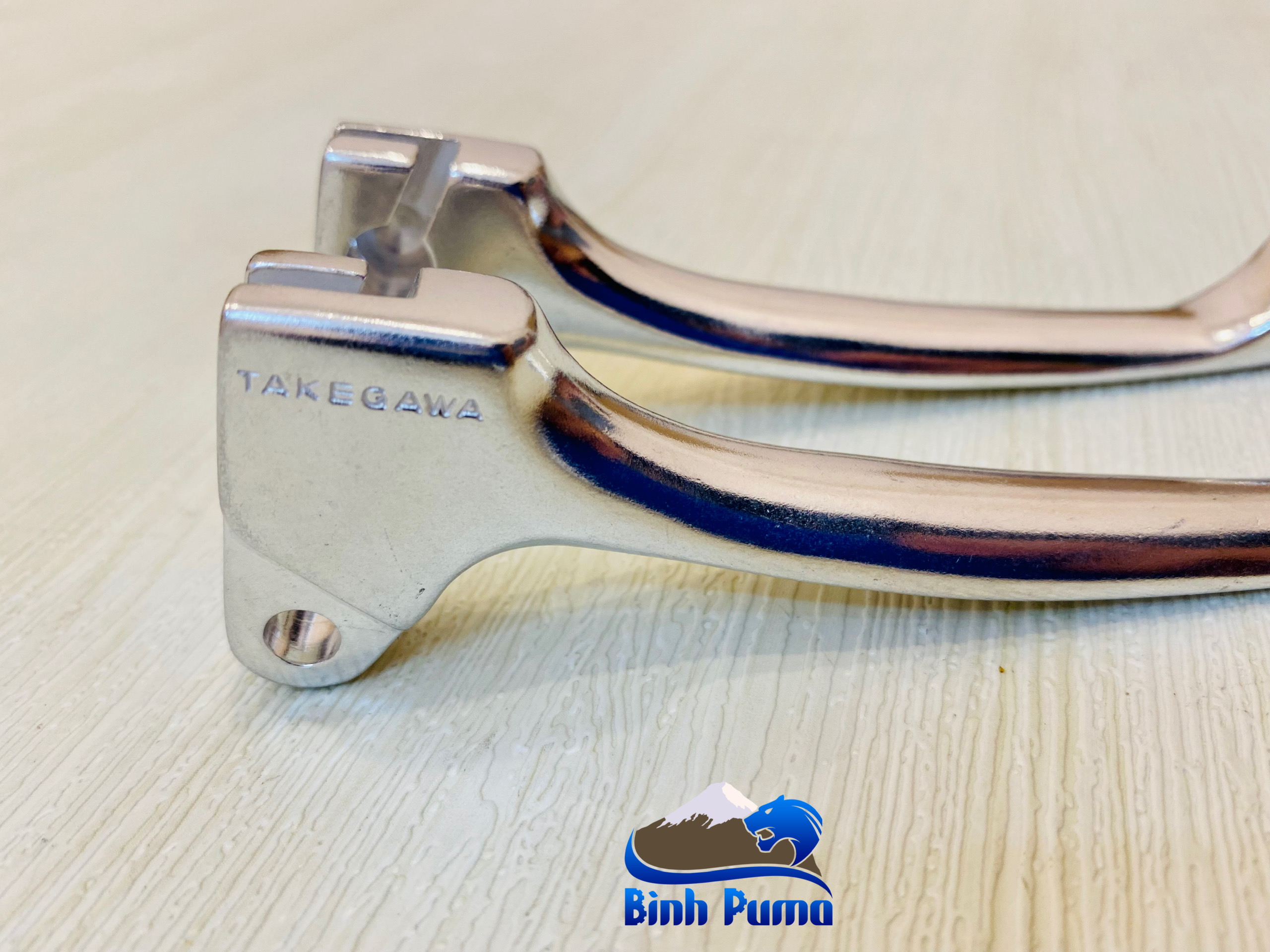 CẶP TAY THẮNG XI MỜ