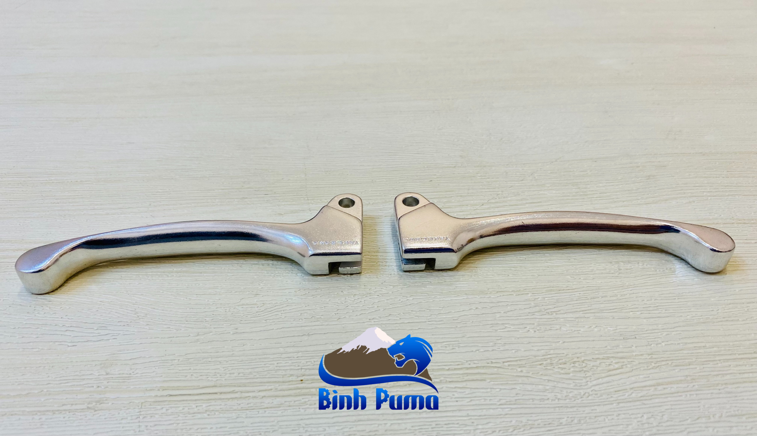 CẶP TAY THẮNG XI MỜ