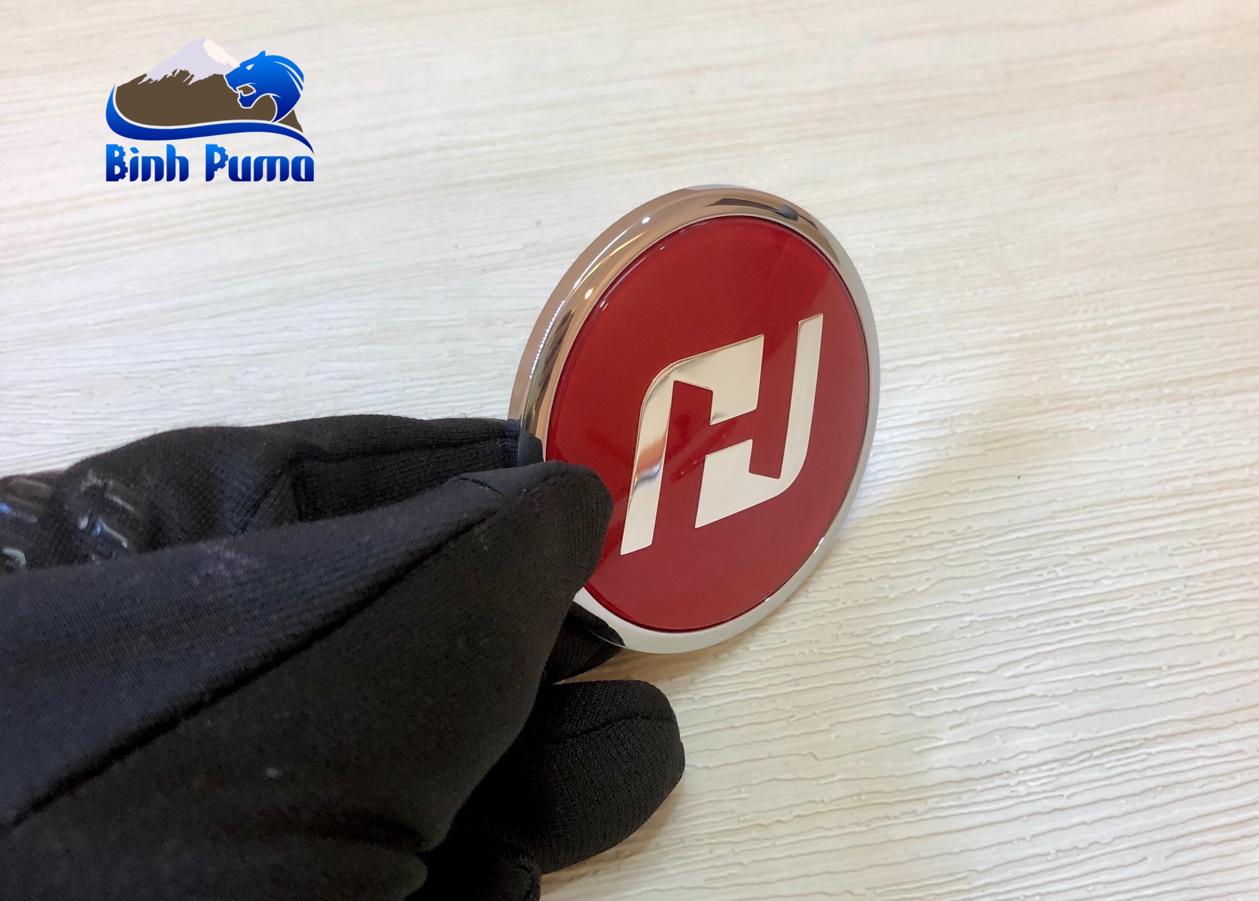 Bộ tem logo H2C Thailand.