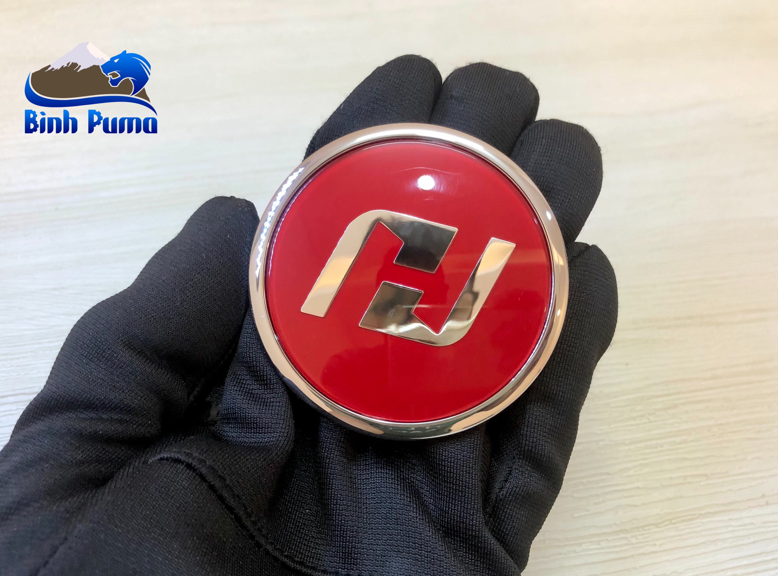 Bộ tem logo H2C Thailand.