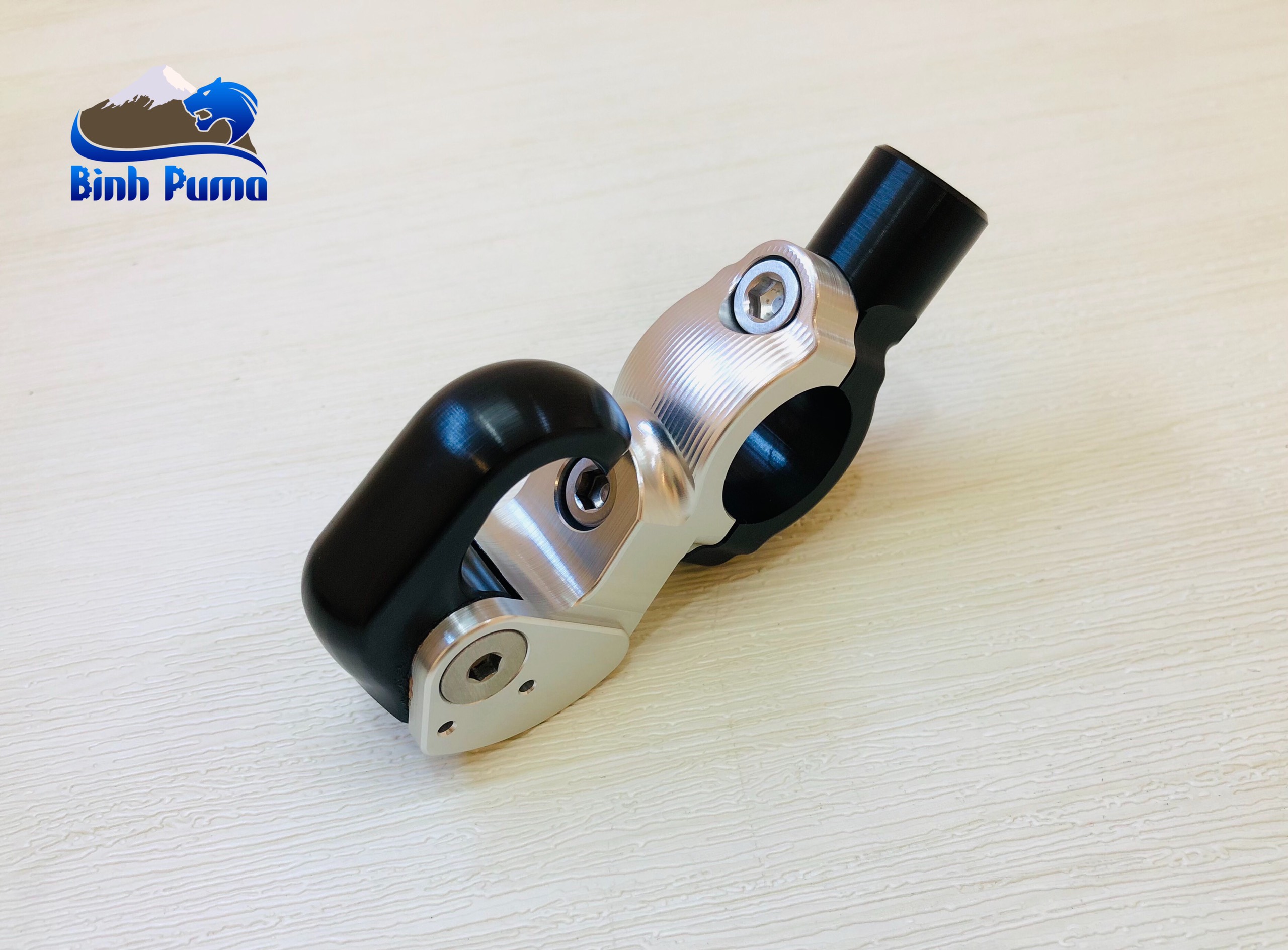 Móc treo đồ tay lái & bắt chân kính BIKERS.