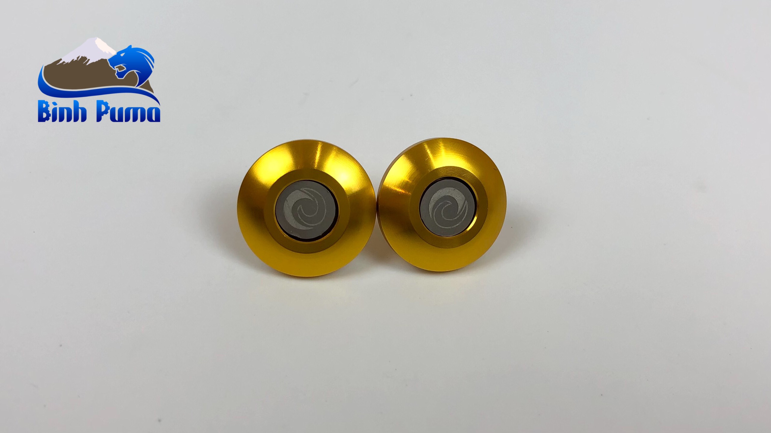 Bộ ốc chân kính REVOLUTION 10mm.