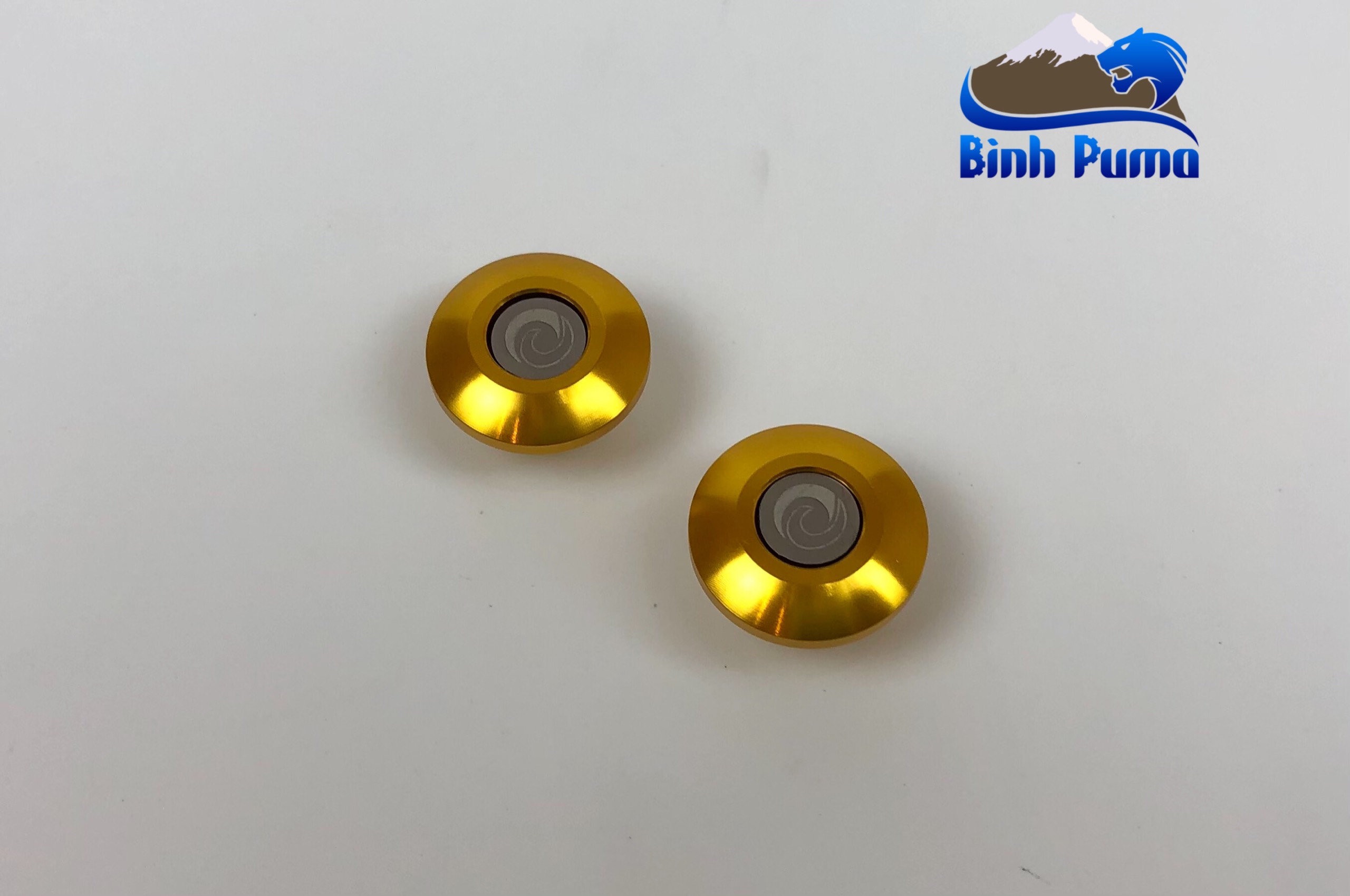 Bộ ốc chân kính REVOLUTION 10mm.