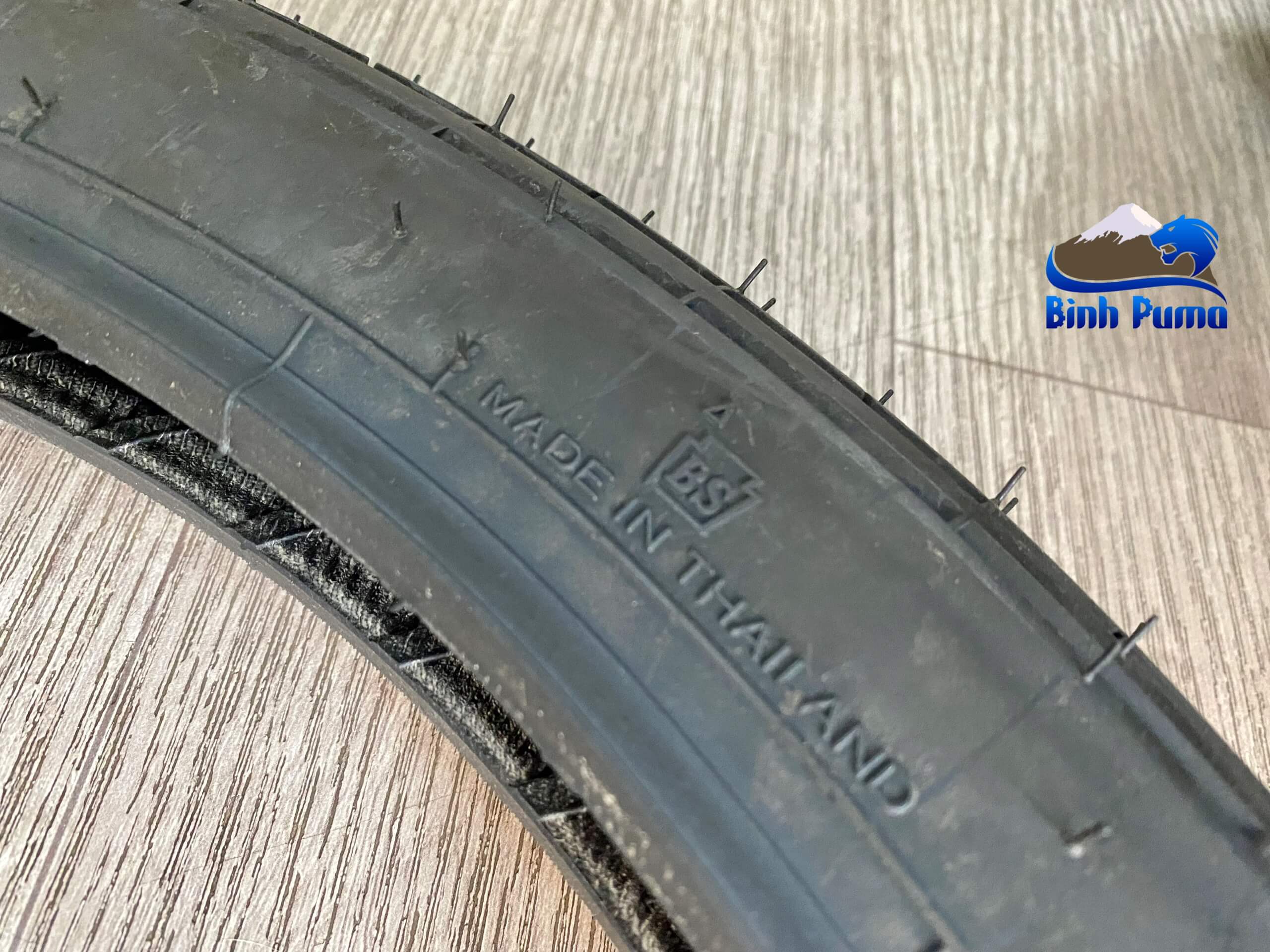 Cặp vỏ xe Bridgestone