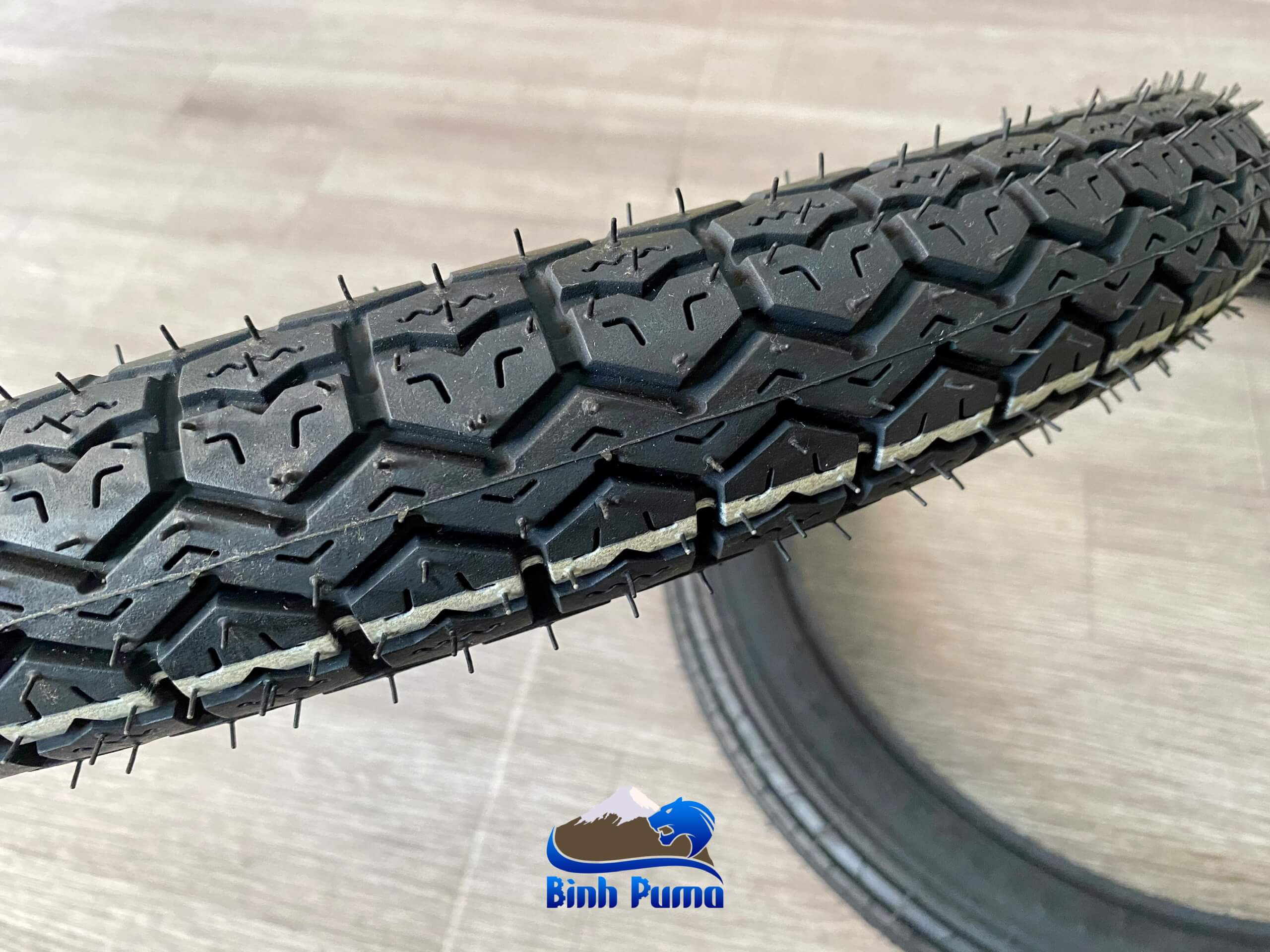 Cặp vỏ xe Bridgestone
