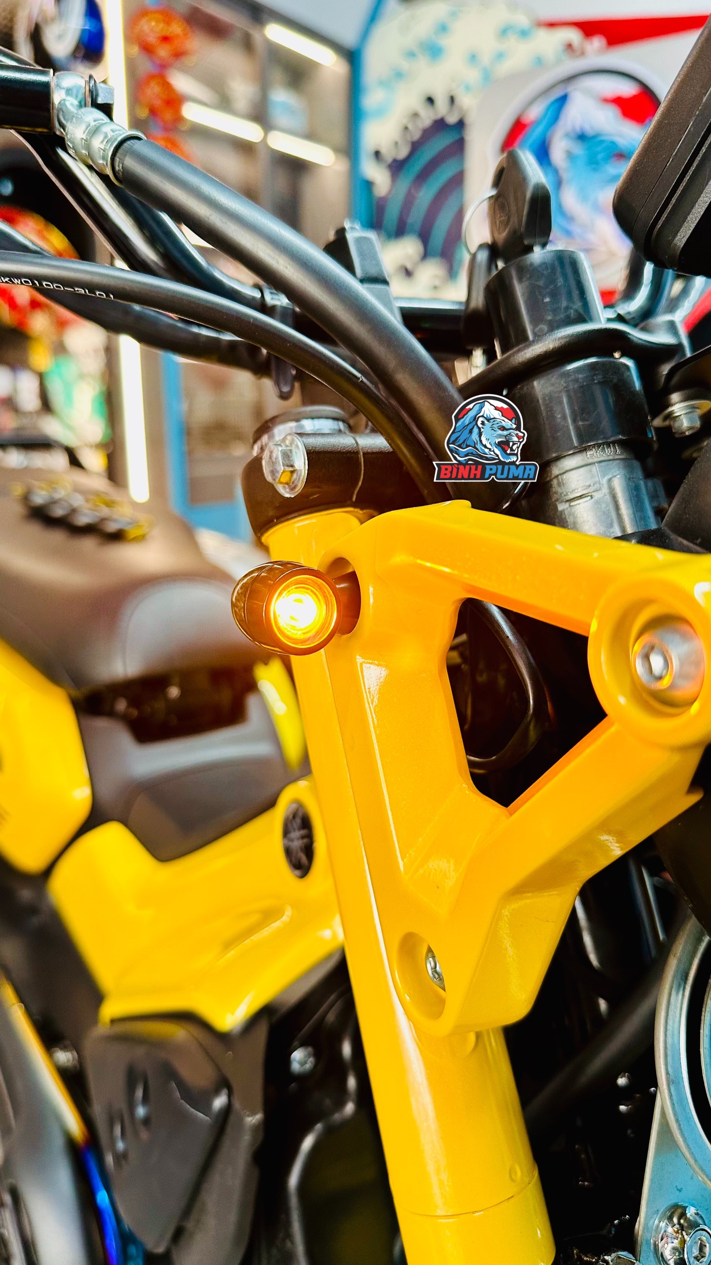 Bộ xi nhan led PG-1 màu đen