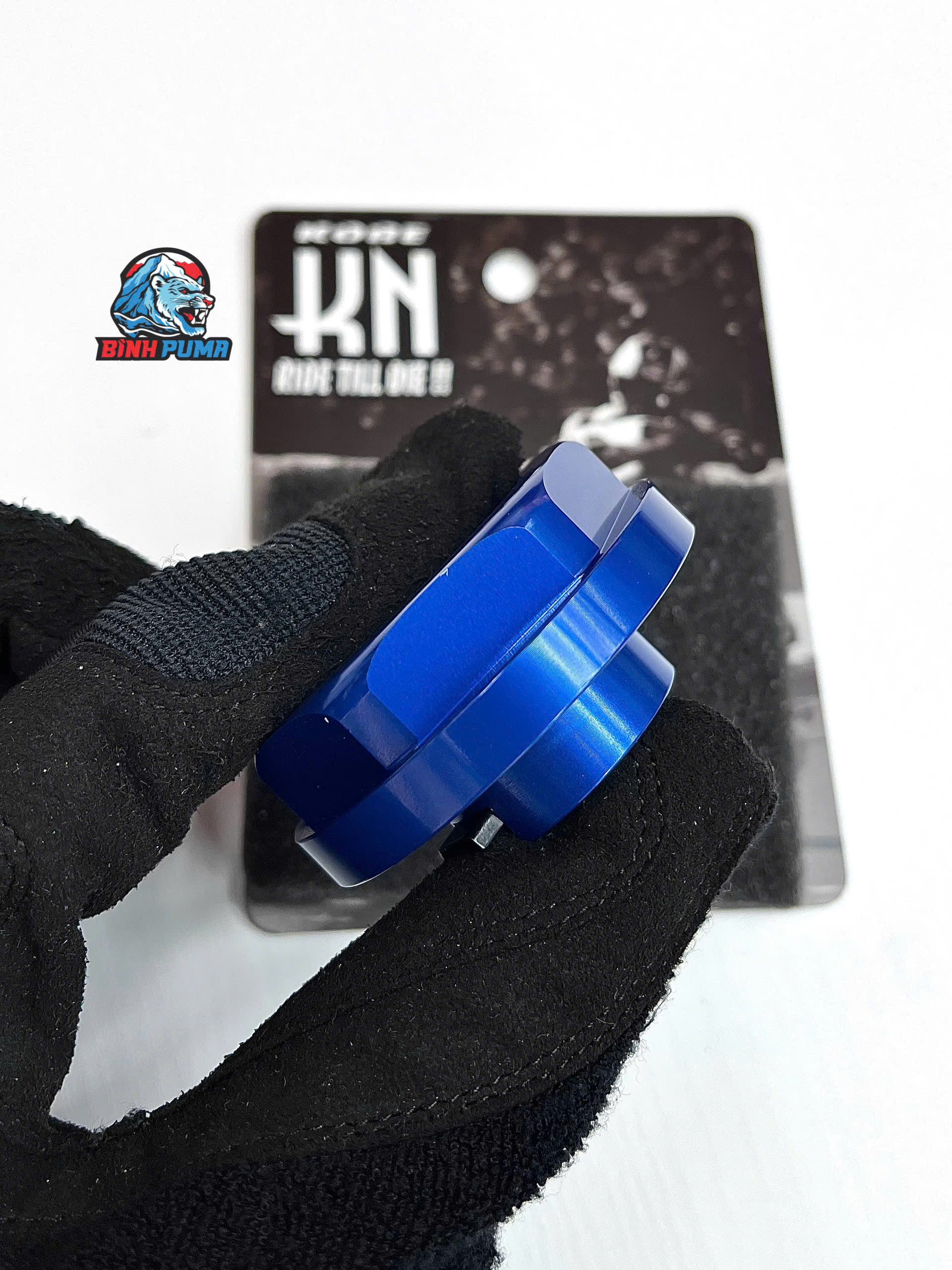 Nắp xăng KN màu xanh dương