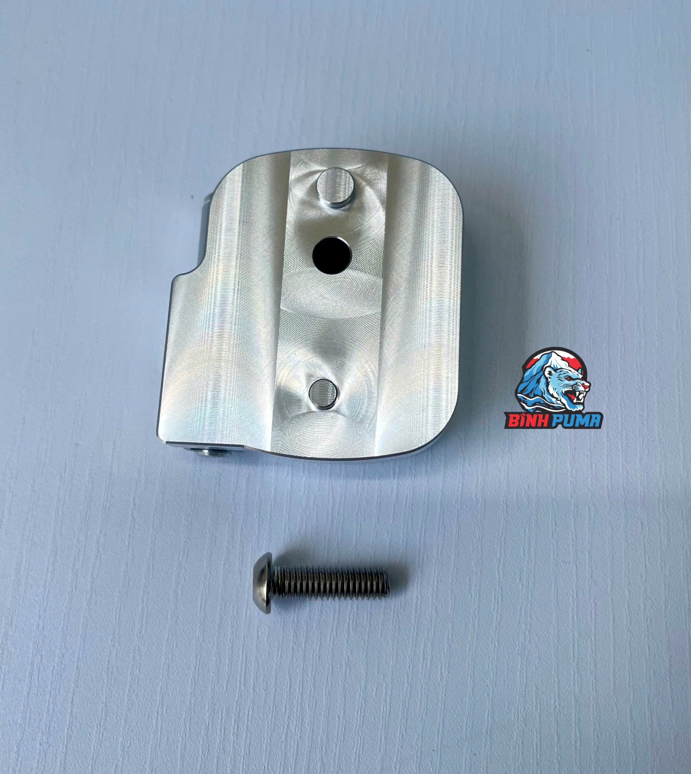 Móc treo đồ H2C cho Giorno+125