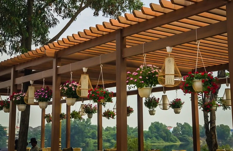 Các Mẫu Giàn Hoa Gỗ Nhựa Composite Mới Nhất