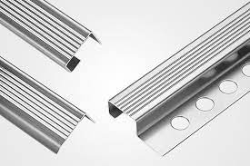 Thông tin cần biết về nẹp mũi bậc inox