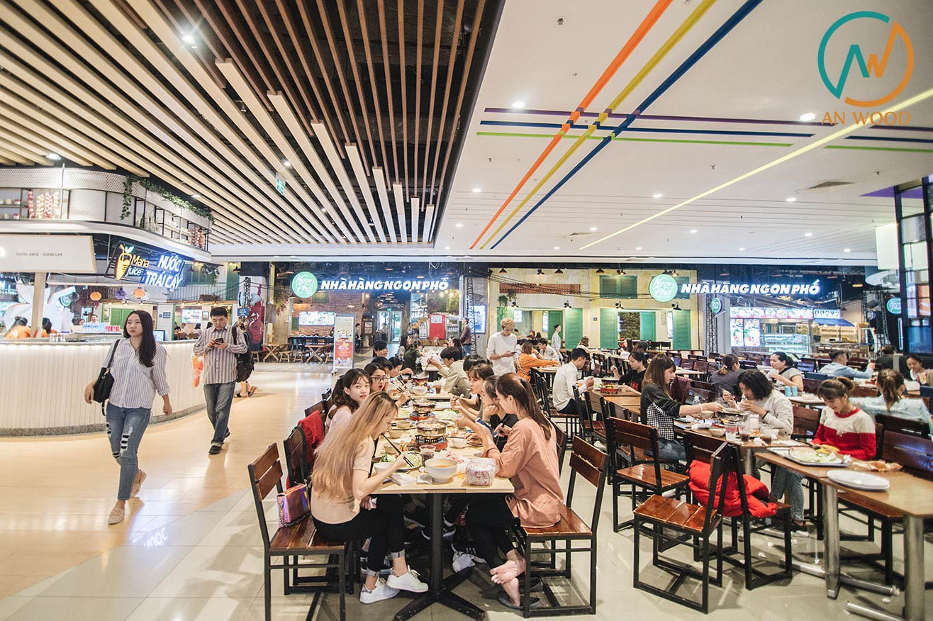 Trần nan gỗ nhựa tại Aeon Mall Hà Đông