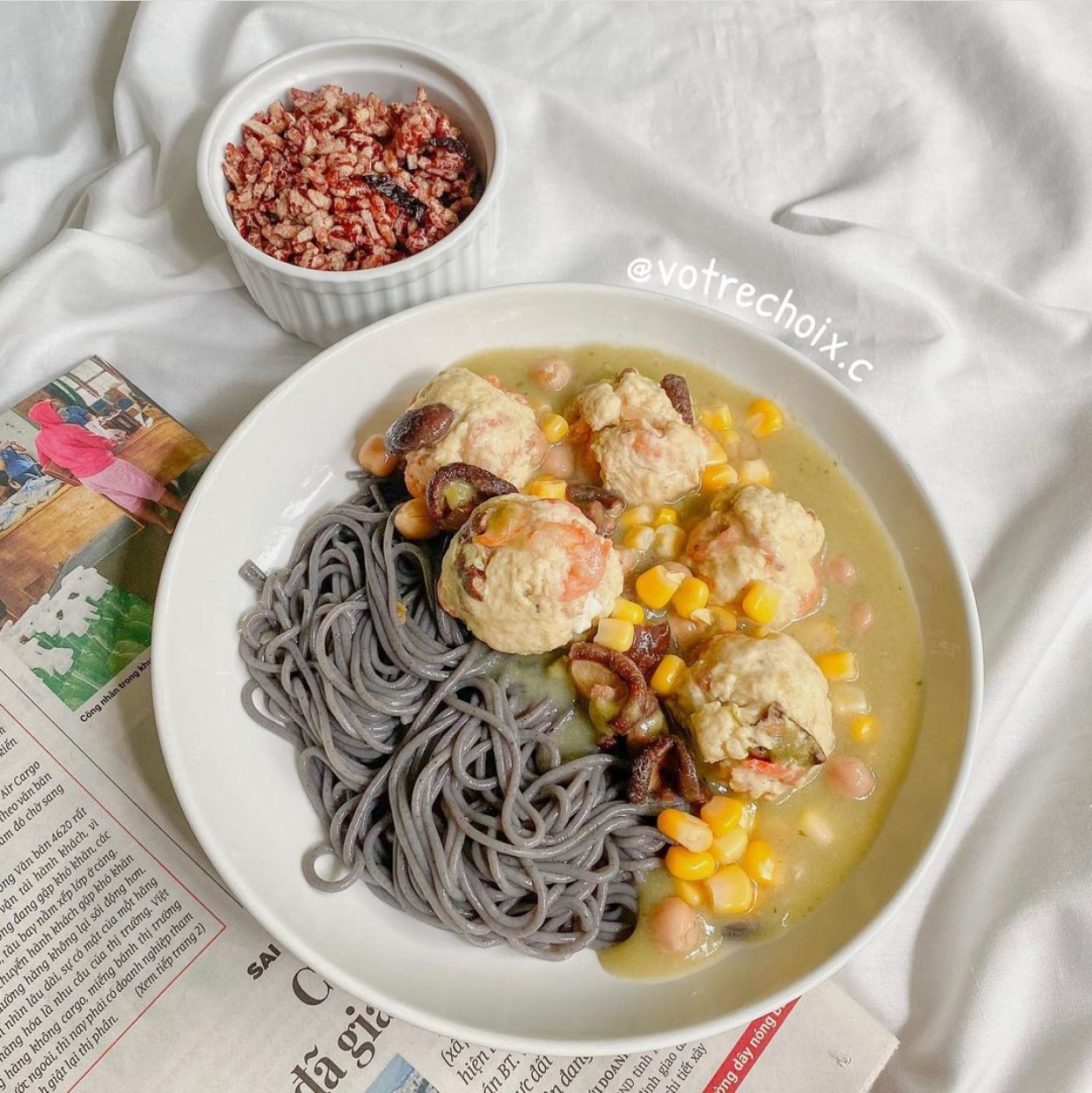 Mỳ gạo lứt đen bông cải