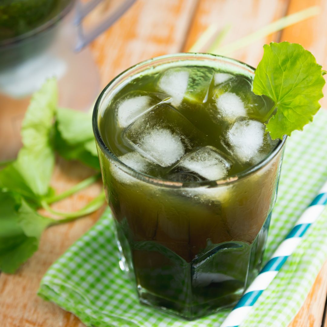 Thức uống giải nhiệt mùa nắng nóng: Rau má
