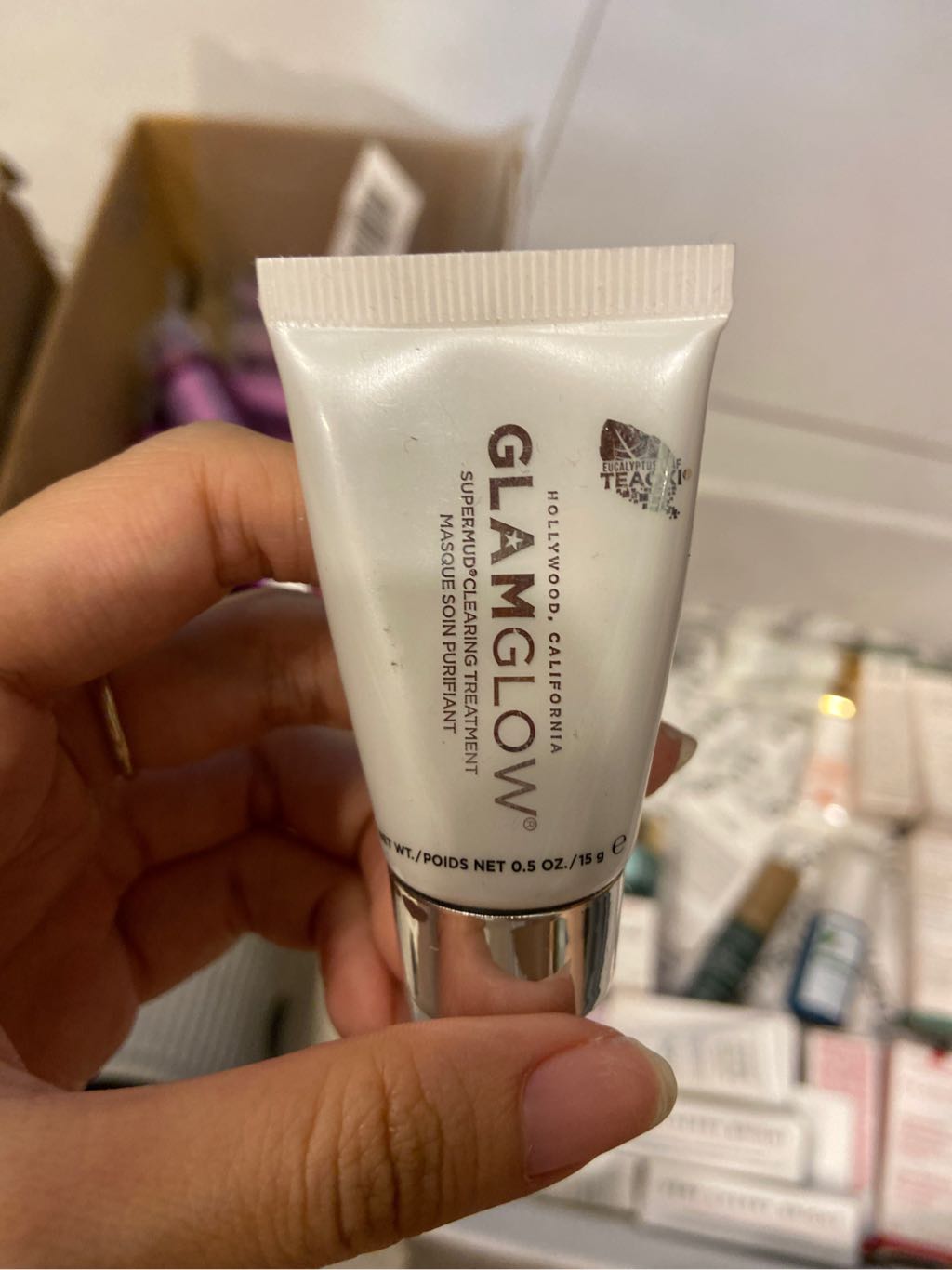 Mặt nạ than bùn glamglow supermud clearing treatment