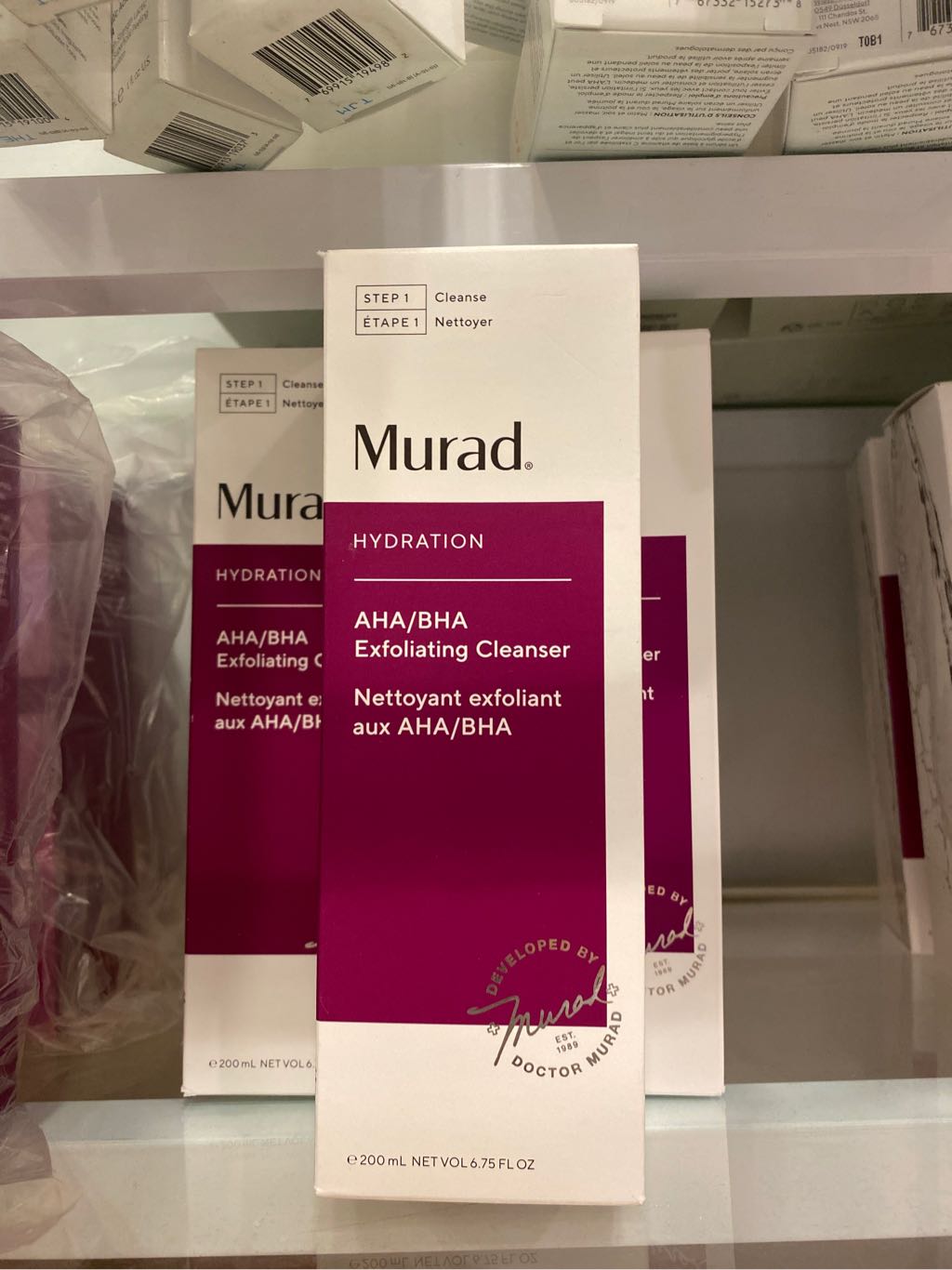 Sữa rửa mặt Murad Hydration Aha/Bha Exfoliating 200ml