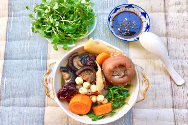 CHÂN GIÒ HẦM THUỐC BẮC CHÂN GIÒ HẦM THUỐC BẮC