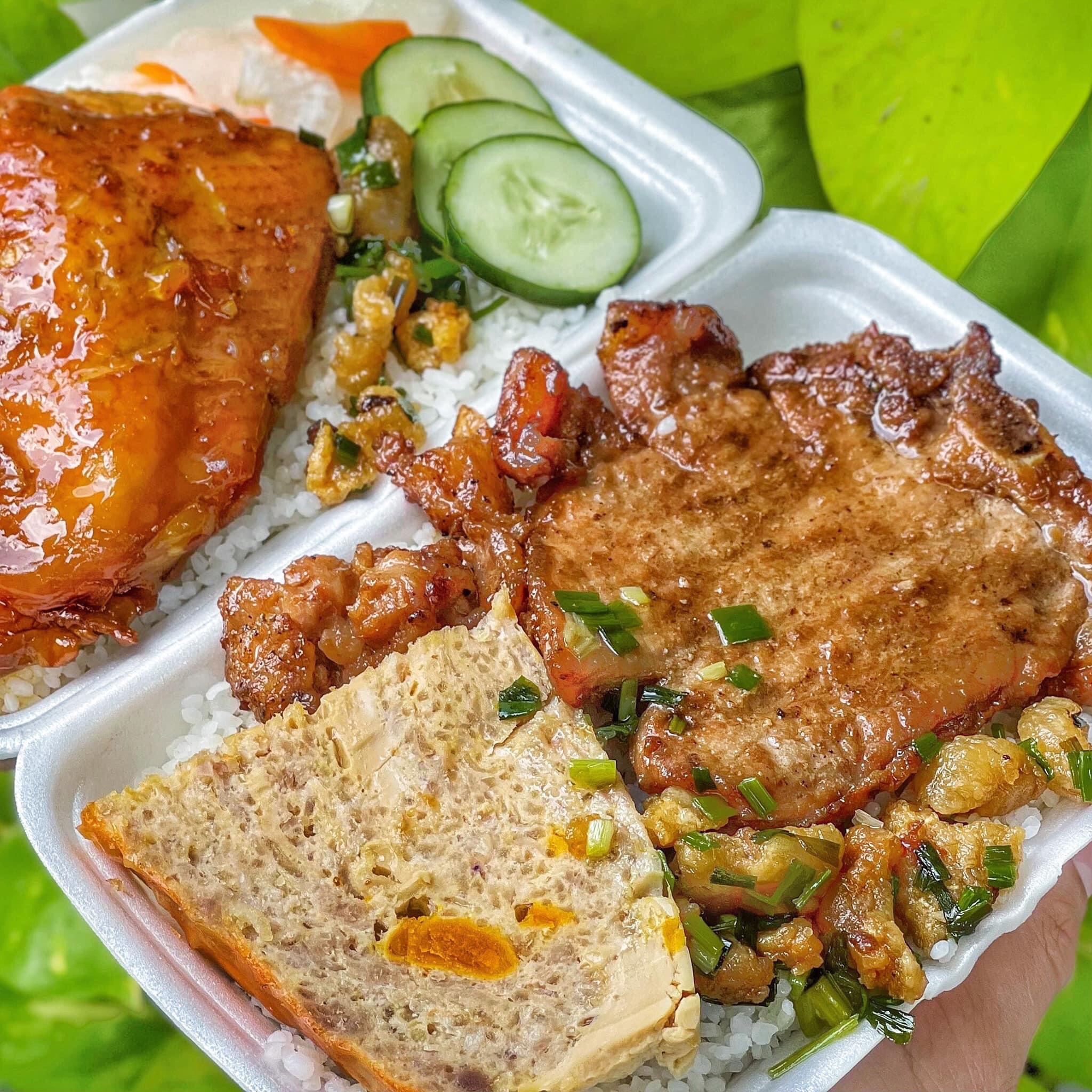 Cách làm cơm tấm Sài Gòn ngon đúng điệu, đơn giản Cách làm cơm tấm Sài Gòn ngon đúng điệu, đơn giản