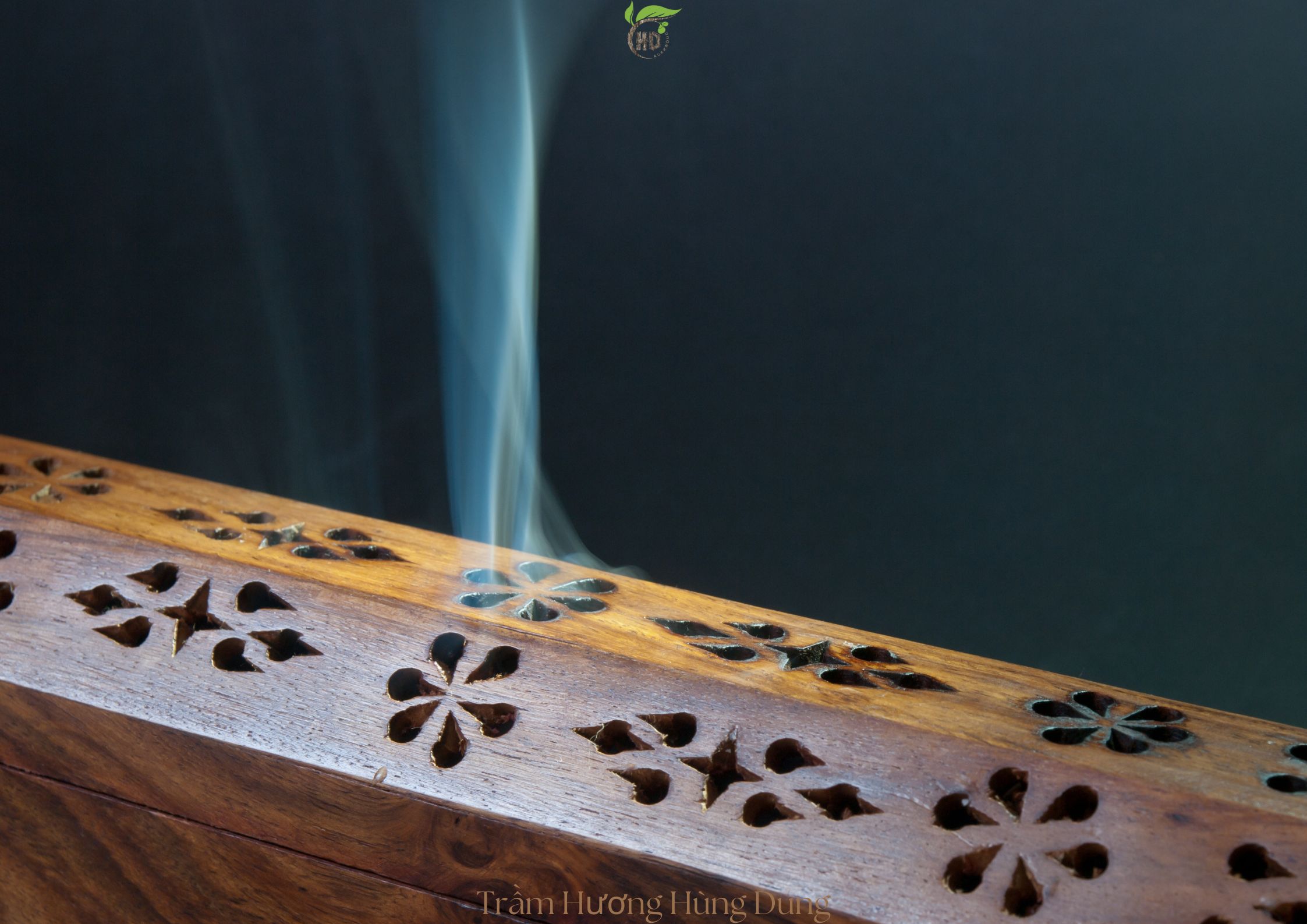 Nên xông đốt trầm hương khi nào là tốt nhất?