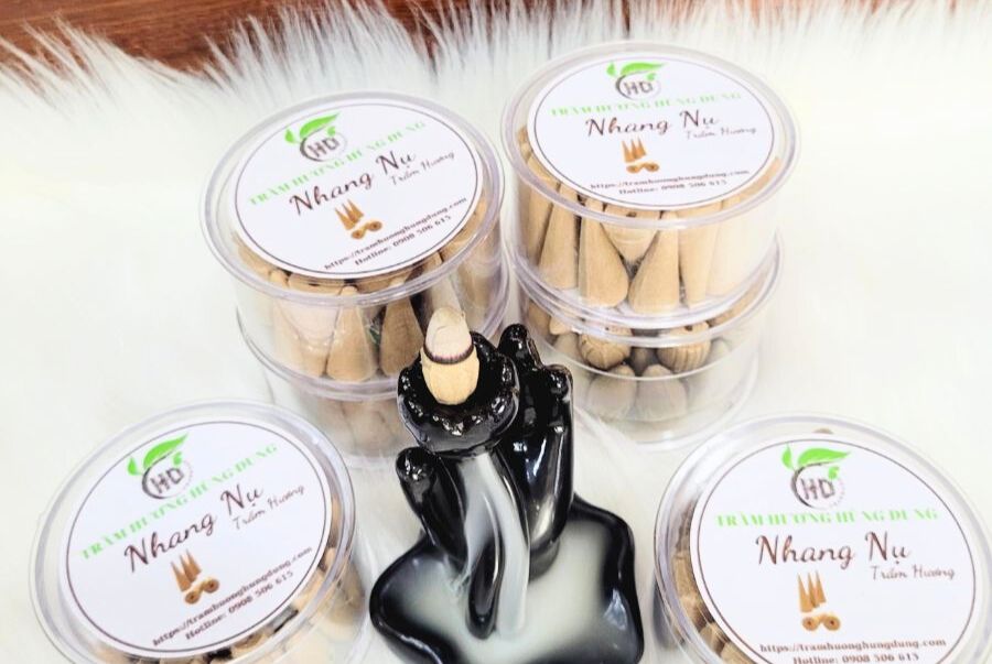 Nhang Trầm Hương Trong Thiền Định Và Giảm Căng Thẳng